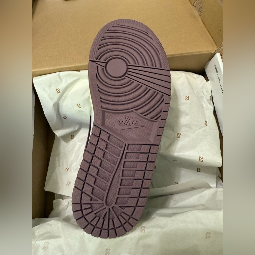 Nike Women's Air Jordan 1 Mid Pure Platinum/Sky J Mauve-Sail (BQ6472) size 6.5 - Picture 7 of 10
